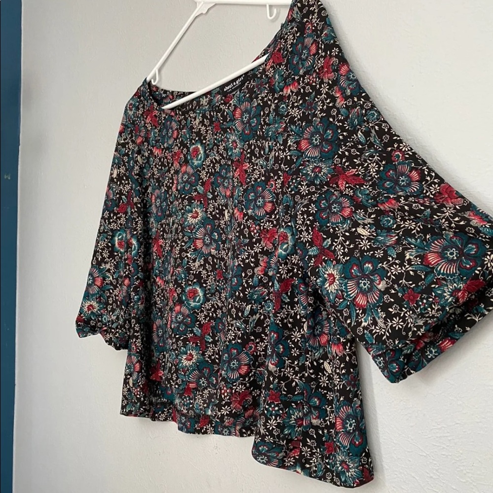 Cute boho top!!